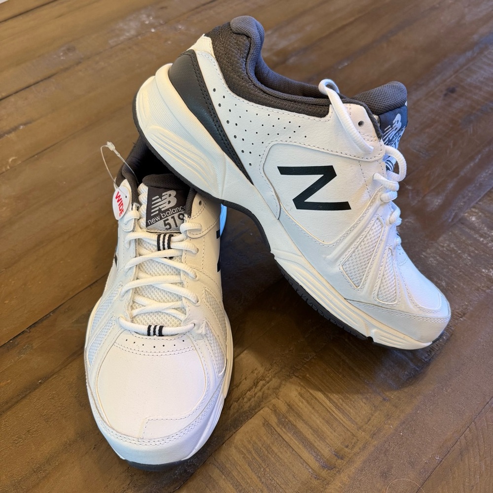 New Balance 519 Men’s Sneakers | 8.5 4E Wide | White Gray Walking Shoes